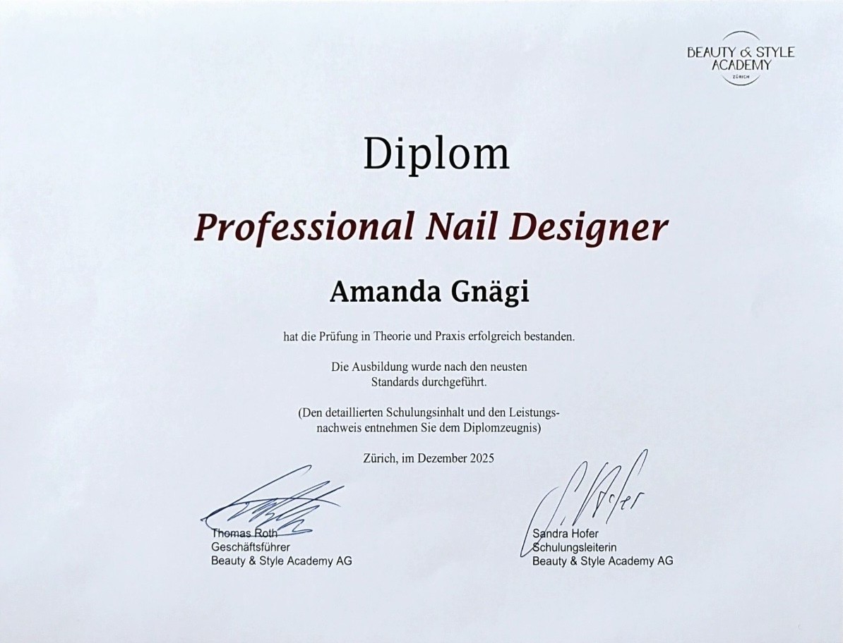 Diplom Professional Nail Designer